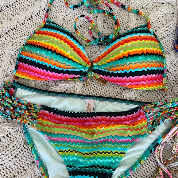 Luli Fama, Victoria’s Secret Swim - Picture 2 of 6